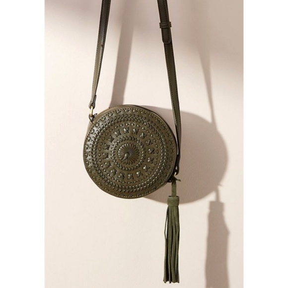 HTF NWT ANTHROPOLOGIE Woven Circle Bag - Picture 2 of 8